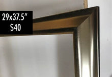 Load image into Gallery viewer, Choose from a variety of frames!
